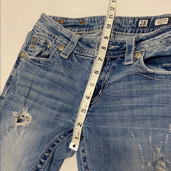 Miss Me Signature Bootcut Distress MediumWash  Mid Rise Western Cowgirl 28 x 32” - Picture 12 of 13